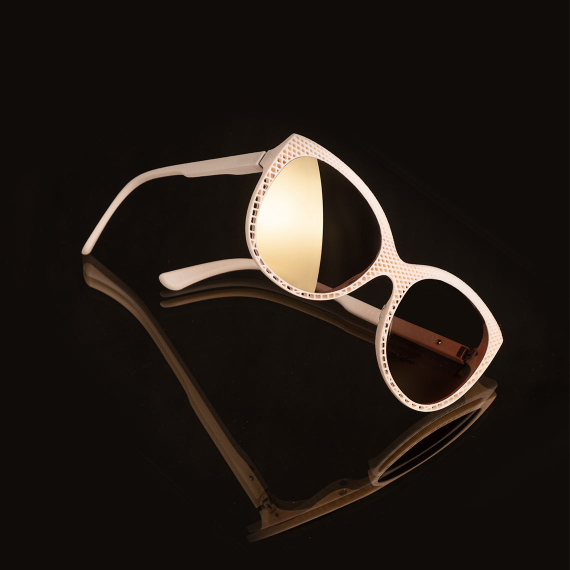 Hadi Teherani, Karussell