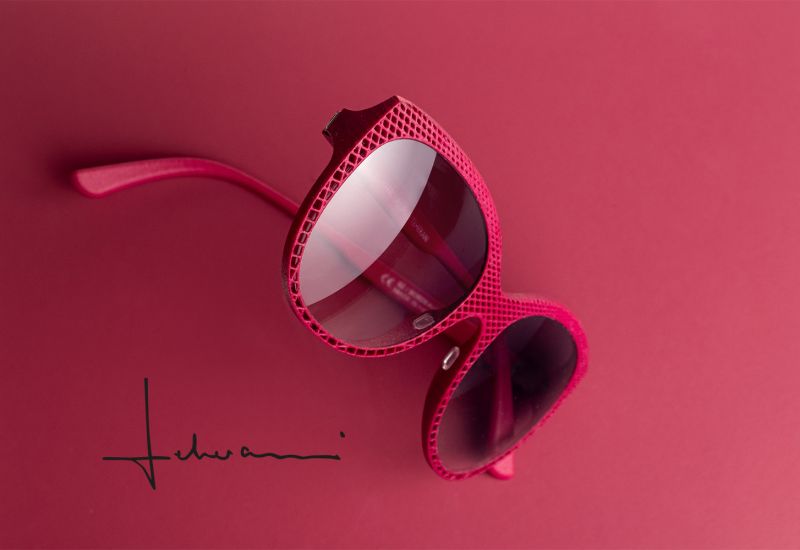 Hadi Teherani, Teaser